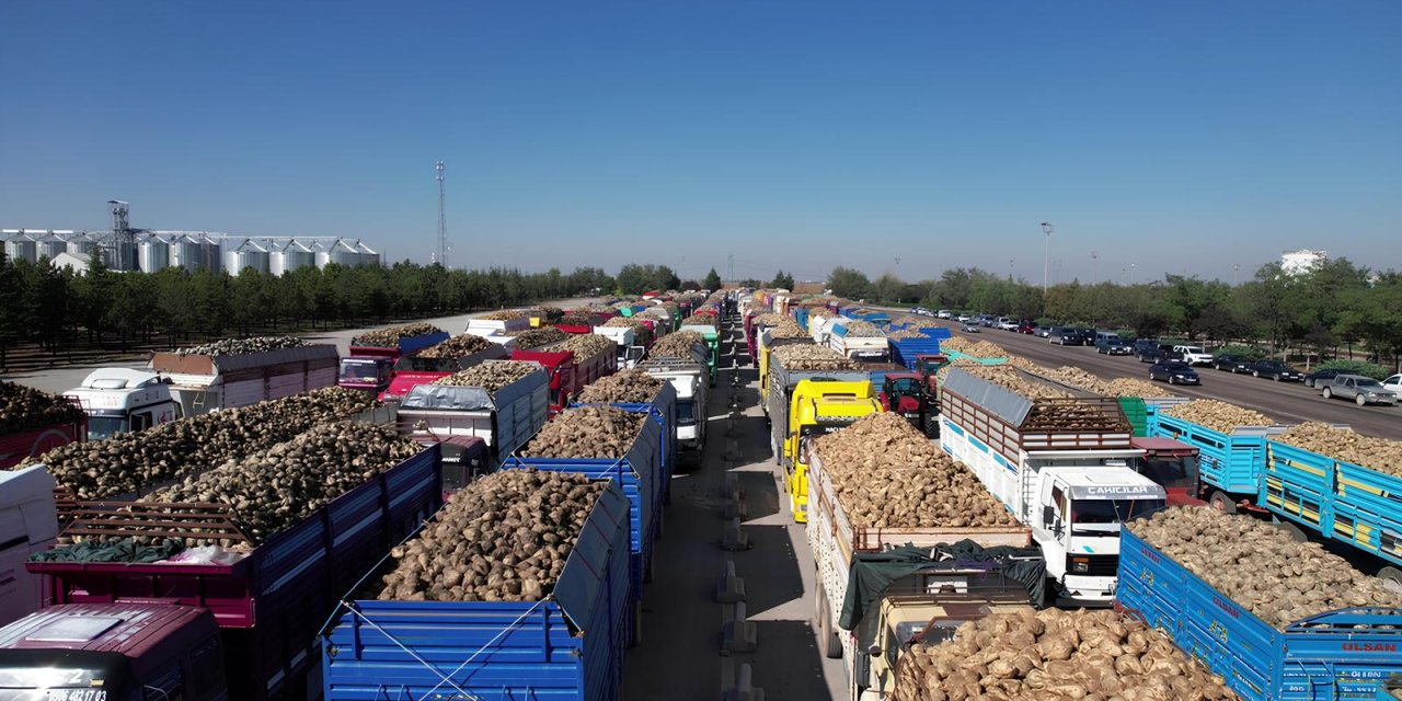 Konya Şeker, çiftçinin beklediği haberi verdi