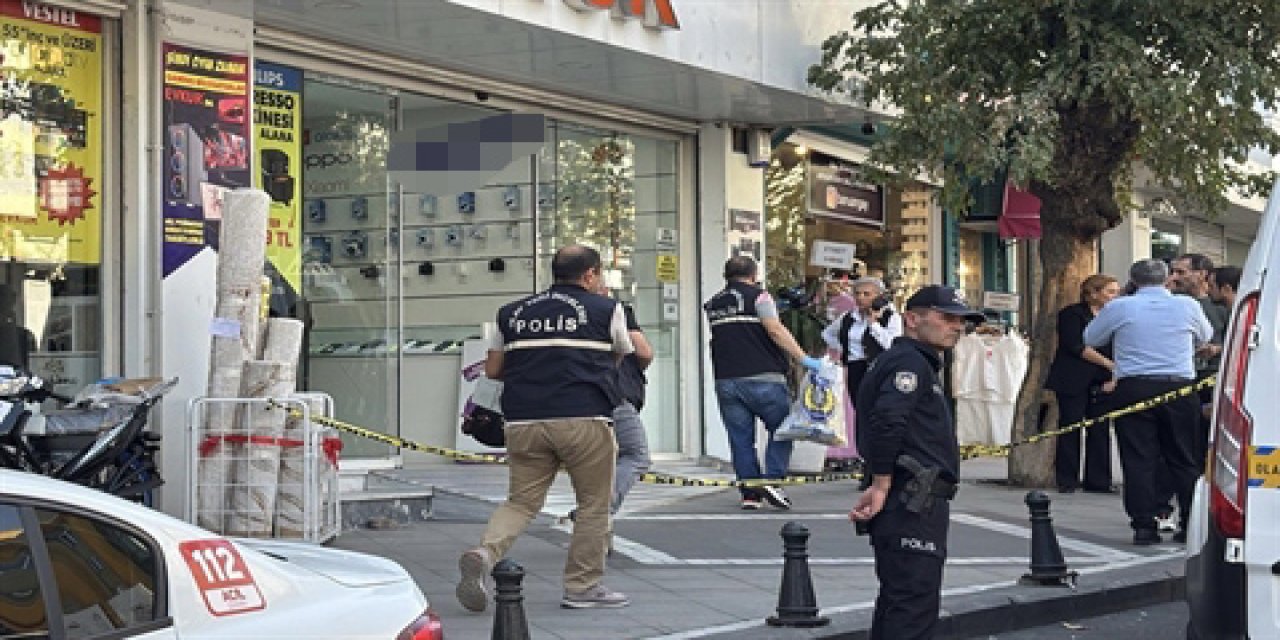 Mağaza çalışanının platonik aşk dehşeti! 1 ölü, 1’i polis 4 yaralı var