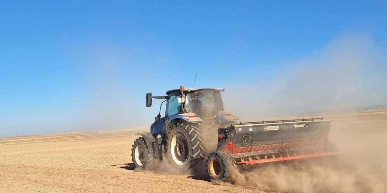 Tahıl ambarı Konya’da buğday ve arpa tohumları toprakla buluştu