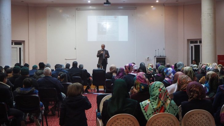 Bozkır’da 'Aile, Çocuk, Ergen ve Eşler arası Diyalog' konferansı