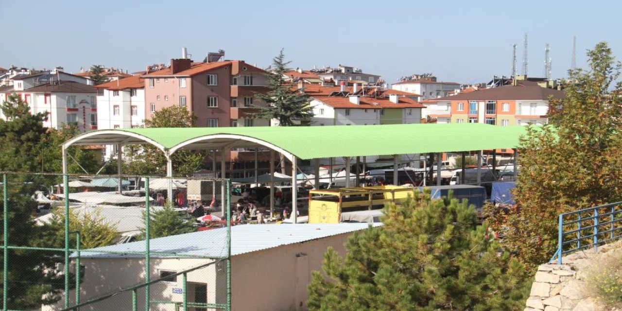 Konya’da pazarcıların kavgasında kan döküldü