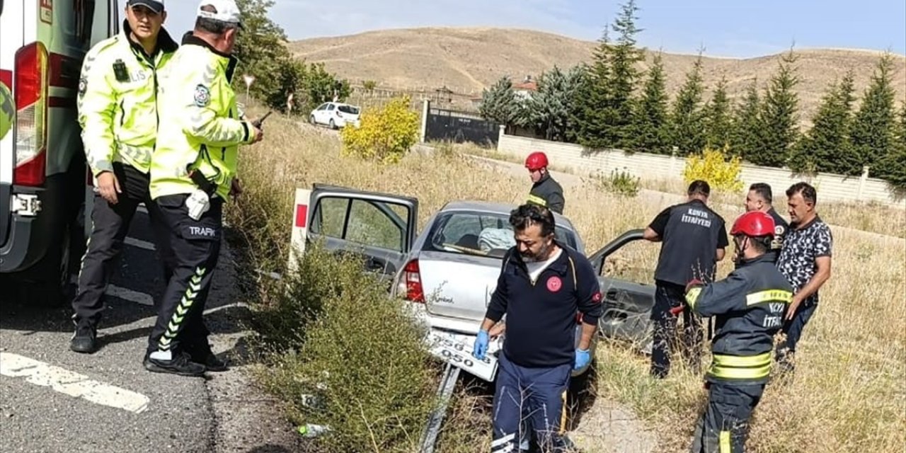 Konya'da otomobil devrildi! 2 yaralı var