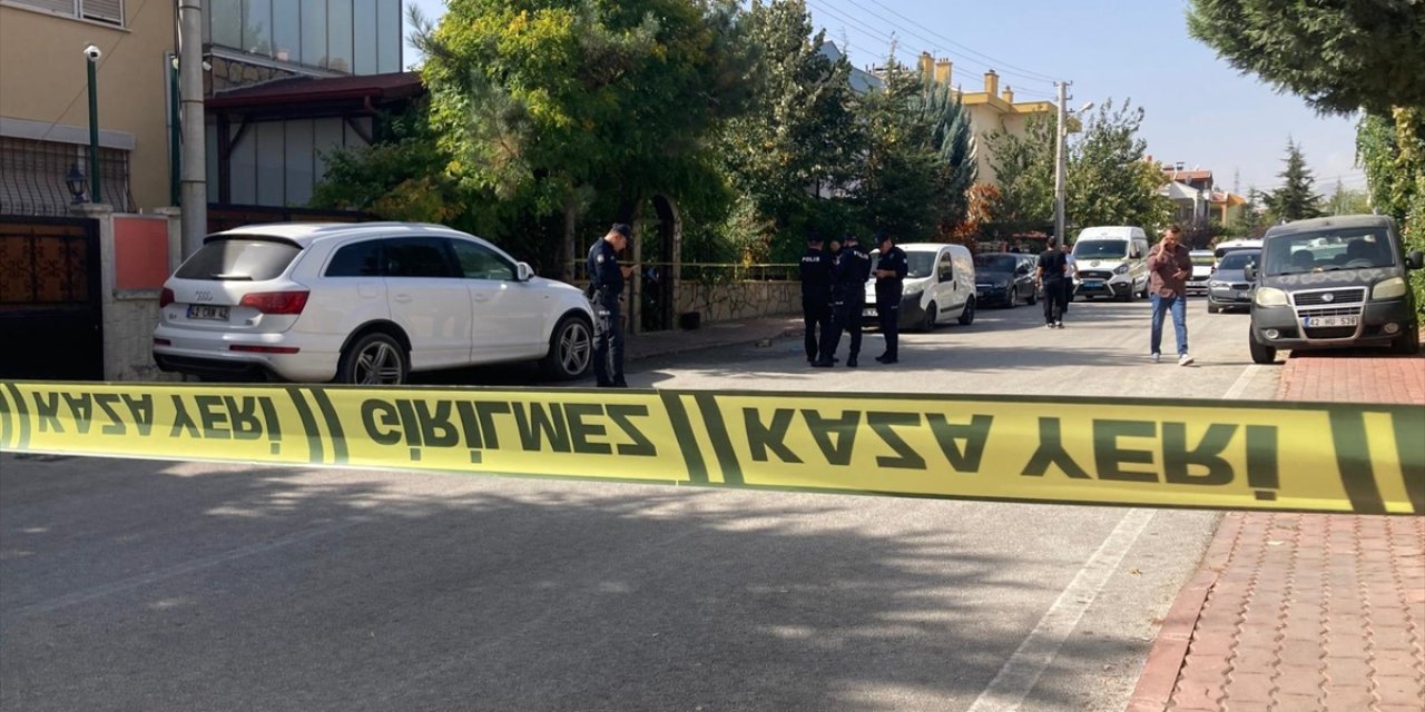 Bakan Yerlikaya açıkladı! Konya'da şüpheli, polisi 7 yerinden bıçaklamış