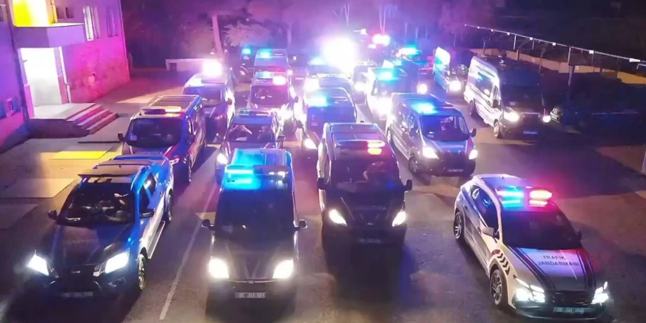 6 ayrı suç örgütü çökertildi! Liderlerin isimlerini Bakan Yerlikaya açıkladı