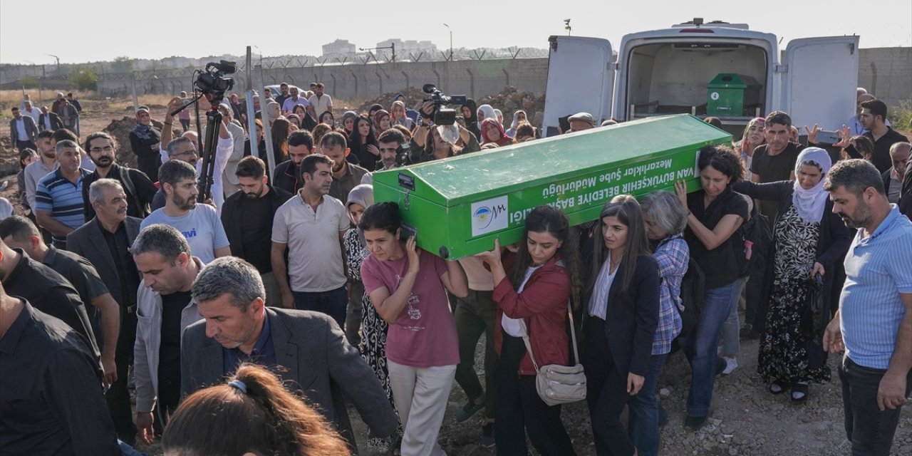 Rojin Kabaiş'in cenazesi memleketinde defnedildi