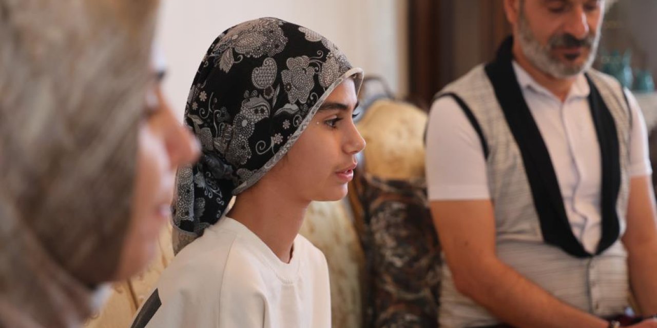 Konya’da lösemiyi yenen Fatma Zehra, 29 Ekim’de 3 kutlamayı bir arada yaptı