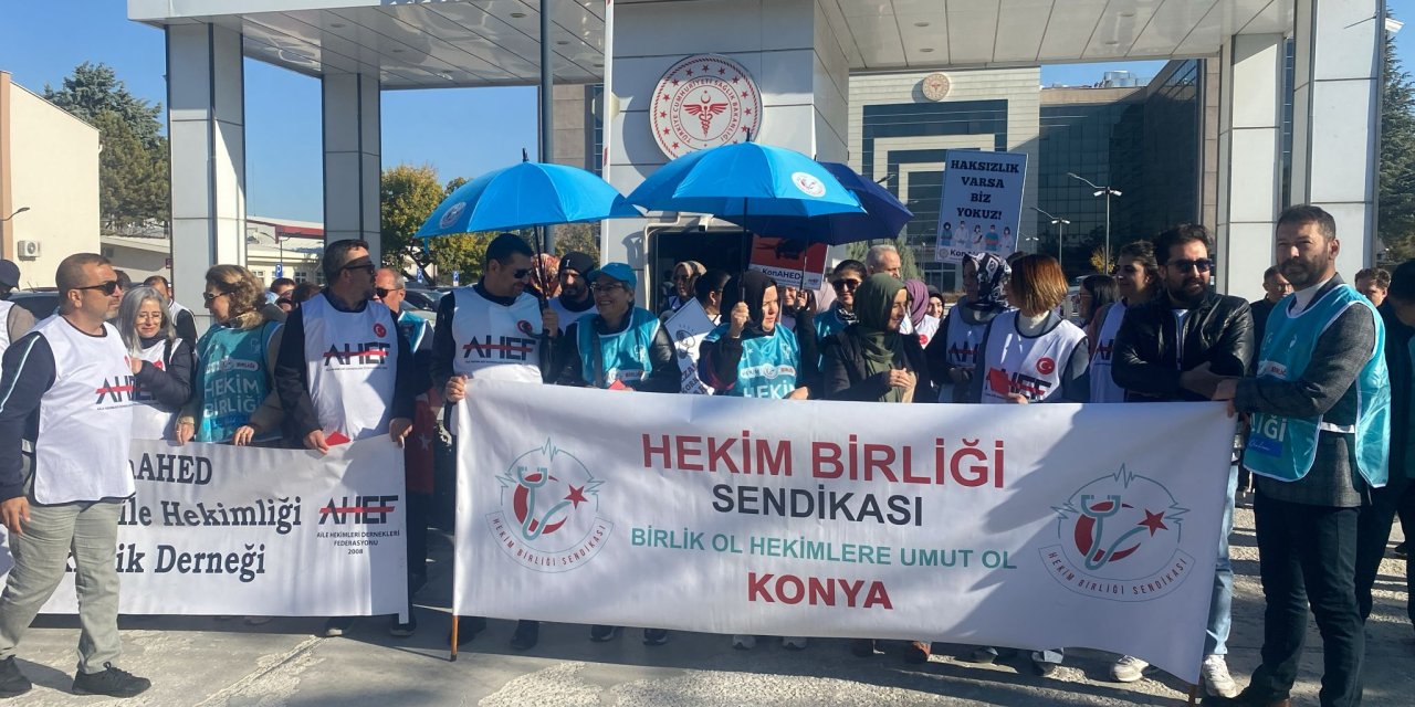 Konya’da aile hekimleri mesleki hakları için toplandı