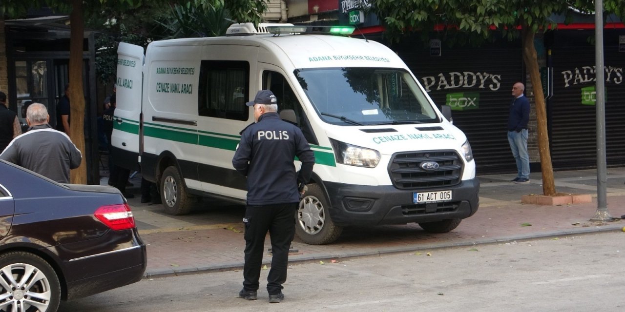 Polis memuru, sevgilisini öldürüp kendi canına kıydı