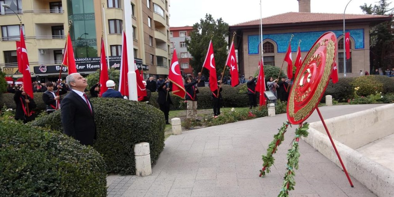 Konya’da 10 Kasım törenleri! 09.05’te hayat durdu