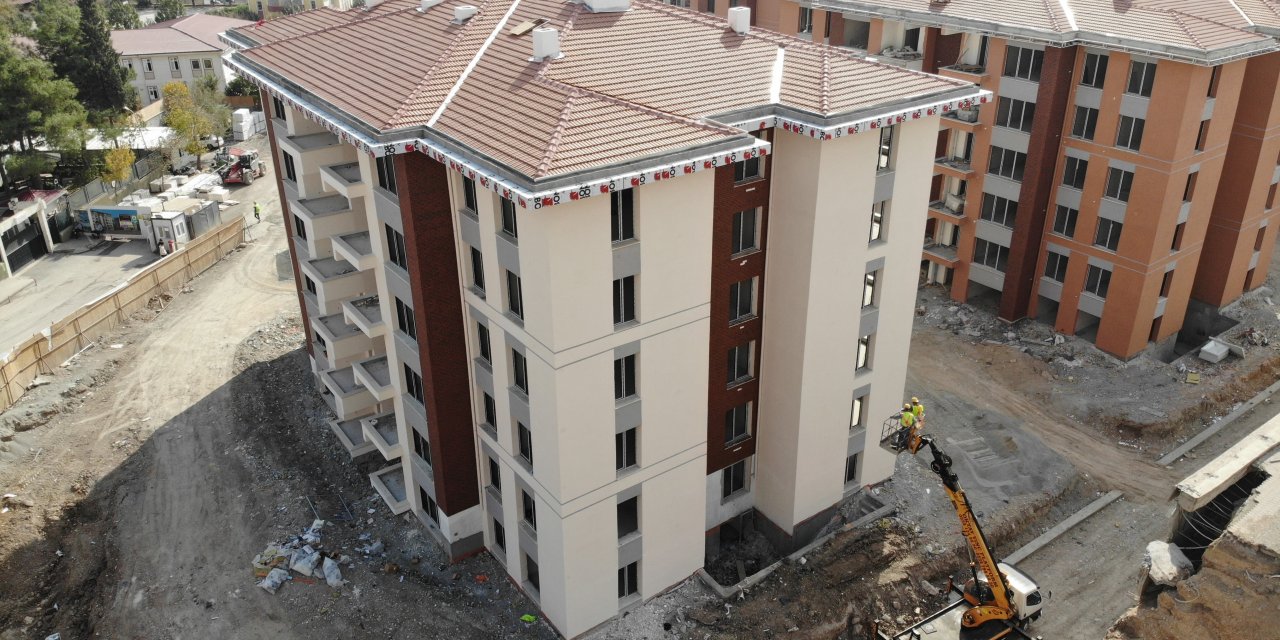 Ebrar Sitesinin dönüşüm çalışmalarında sona geliniyor