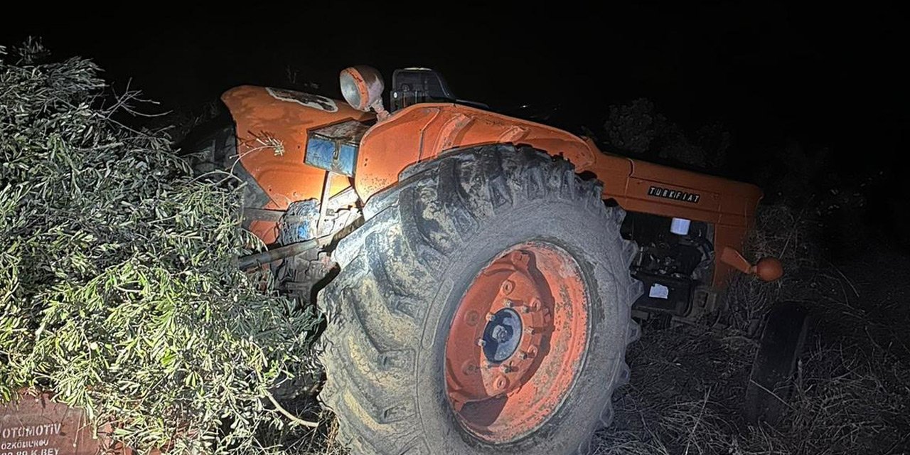 Traktör devrildi, altında kalan sürücü öldü