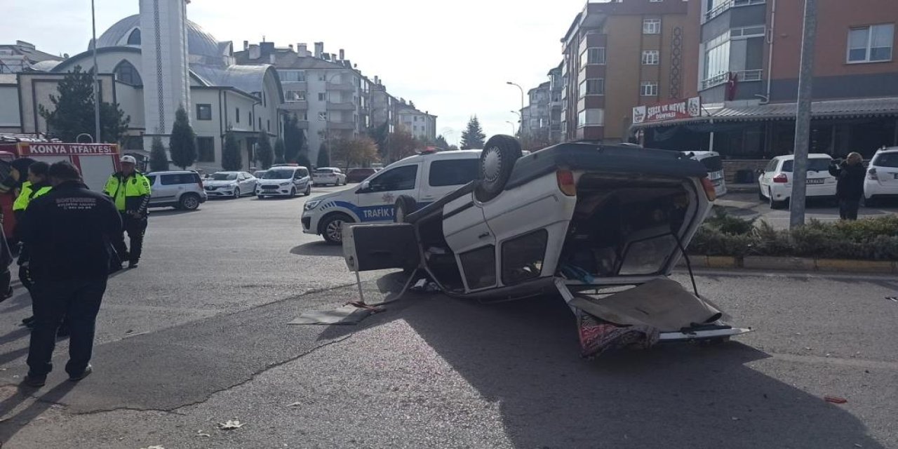 Konya’da iki otomobil çarpıştı, biri takla attı: Dede ile torunu yaralandı