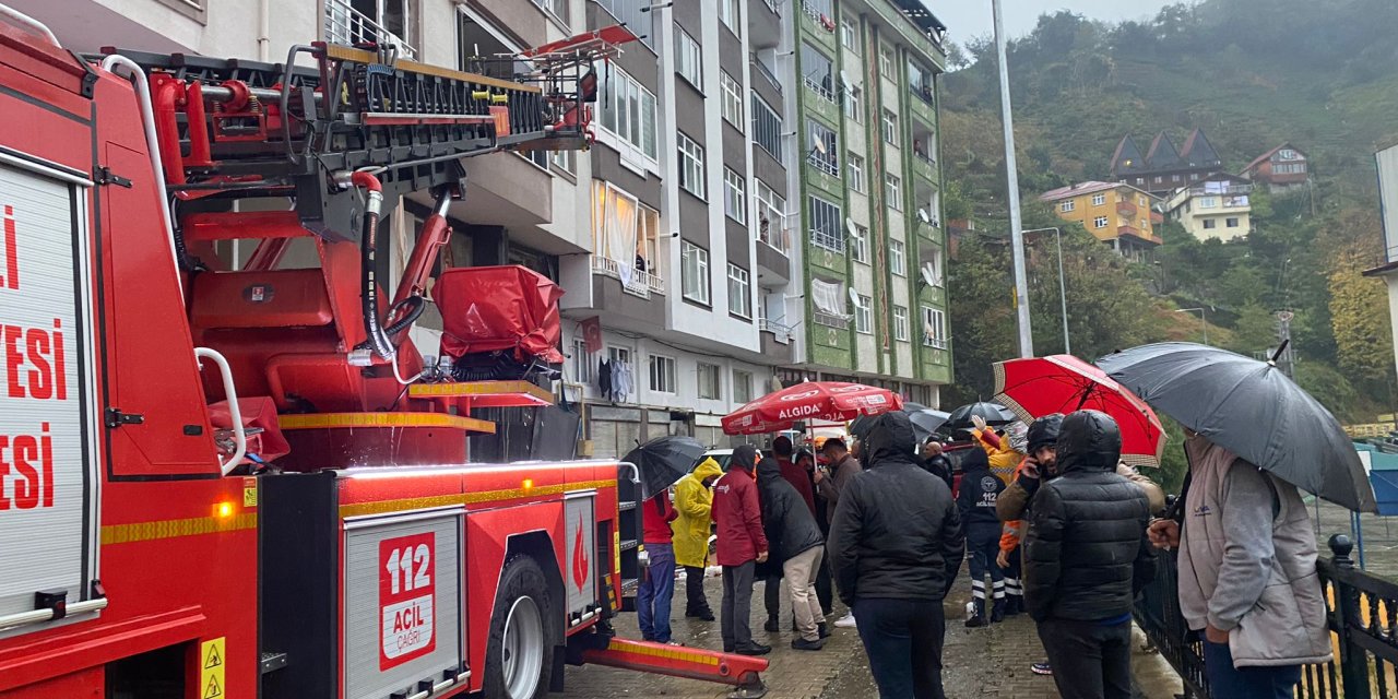 Rize'de heyelan! Ölü ve yaralılar var