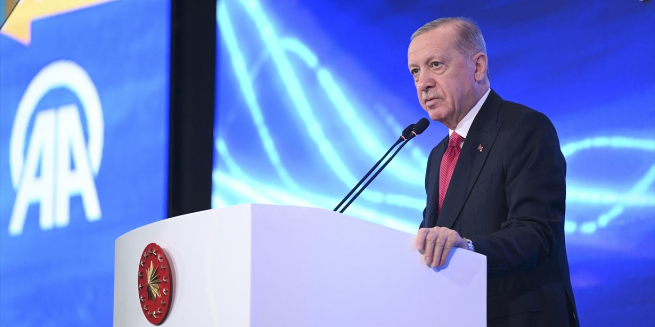 Cumhurbaşkanı Erdoğan: Enerjide hedefimiz tam bağımsız Türkiye