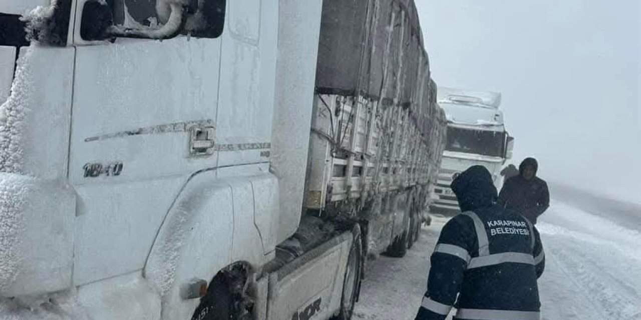 Konya’da kar nedeniyle mahsur kalan 953 kişi kurtarıldı