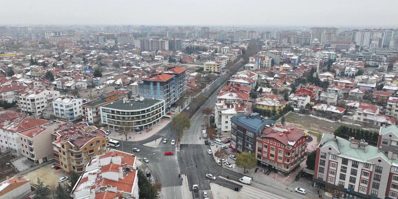 Konya’nın merkezindeki çok kullanılan yol konforlu hale geldi