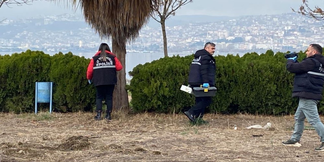 Balıkçılar denizde elleri ve ayakları bağlanmış halde erkek cesedi buldu