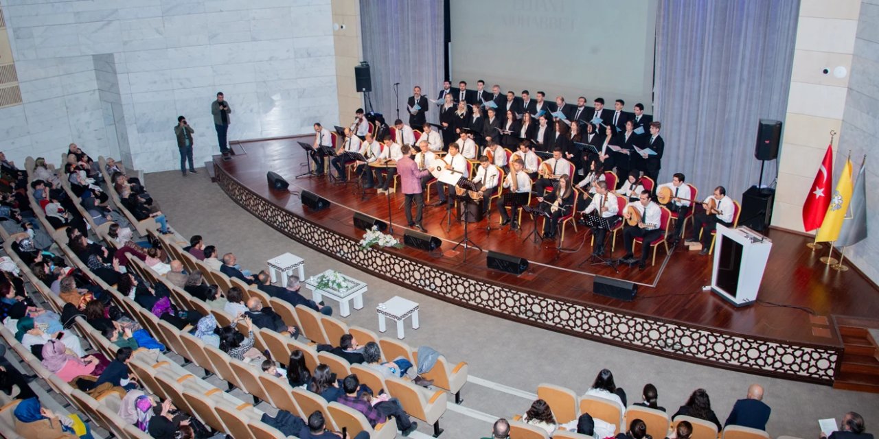 Selçuk Üniversitesi’nde Mevlana Haftası konseri