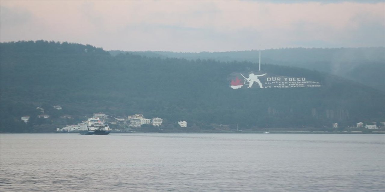 Çanakkale Boğazı transit gemi geçişlerine kapatıldı