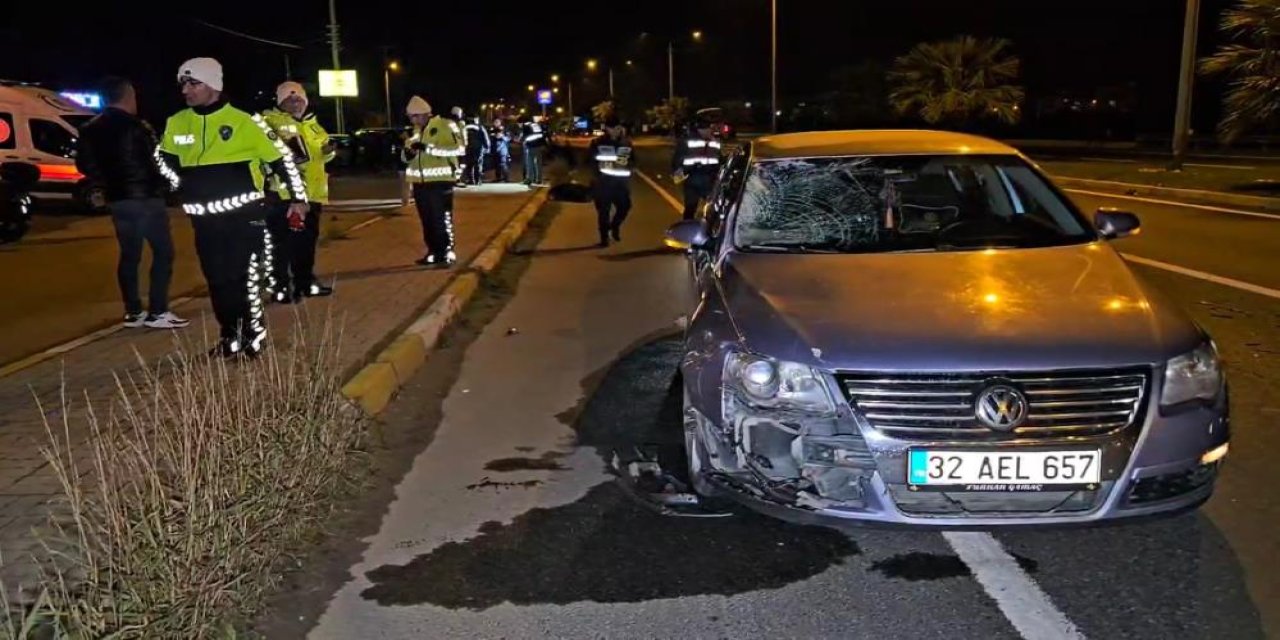 Otomobilin çarptığı iki kardeşten biri öldü, diğeri yaralandı