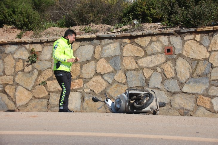 80 yaşındaki motosiklet sürücüsü kazada hayatını kaybetti