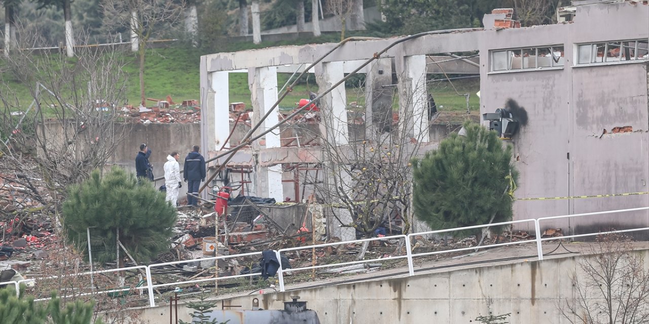 Mühimmat fabrikasındaki patlama kamerada