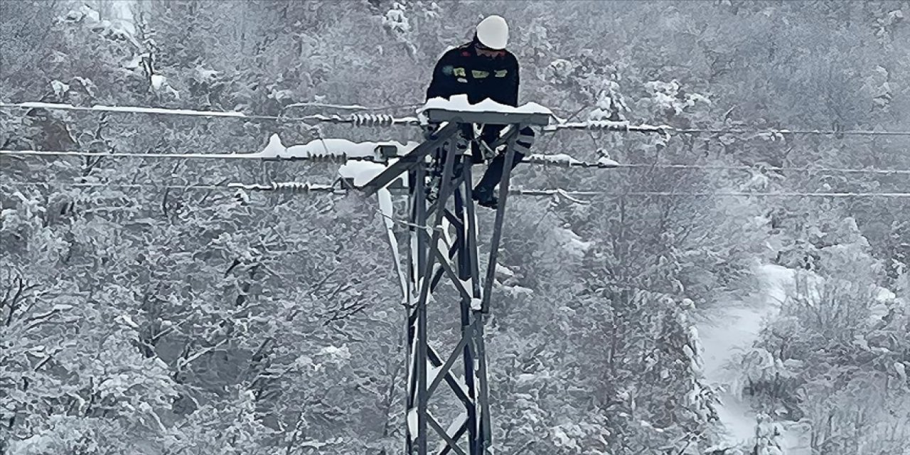 Soğuk ve karlı hafta sonu Konya’da elektrikler kesilecek