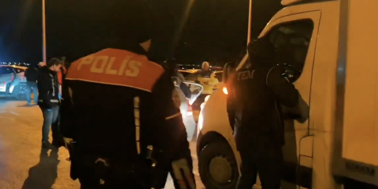 Konya’da yeni yılın ilk olayı! Polise çarpıp kaçtı