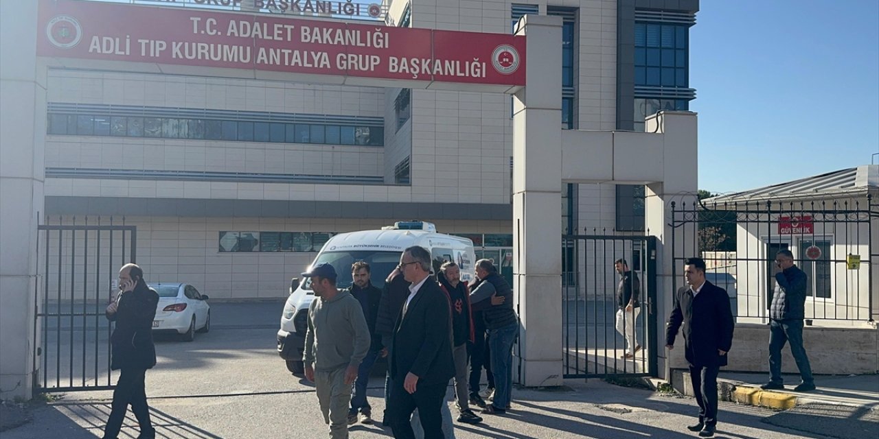 Kaza sonrası polisi aradı, 12 yerinden bıçaklanarak öldürüldü