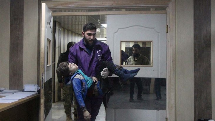 Esed rejiminin İdlib'e saldırılarında 3'ü çocuk 4 sivil öldü