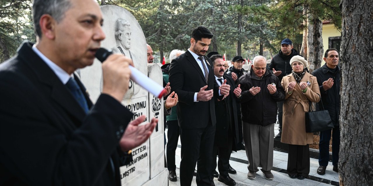 Efsane güreşçi Yaşar Doğu anıldı