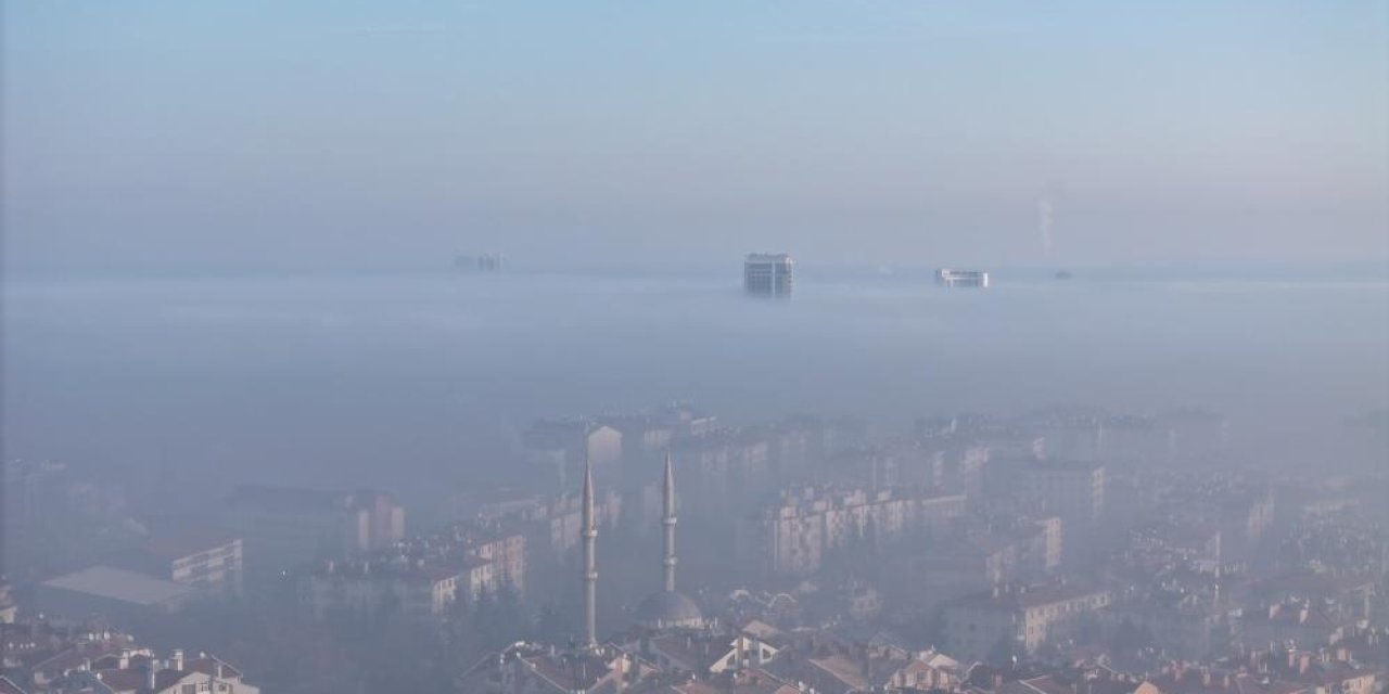 Konya’da yoğun sis havadan görüntülendi