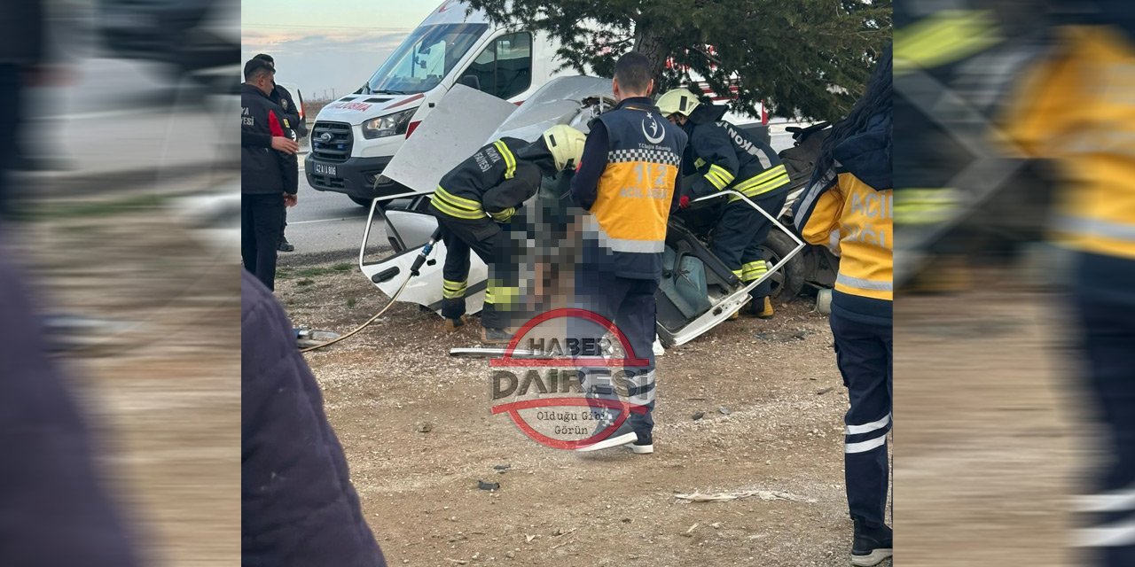 Konya’da ağaca çarpan TOFAŞ ikiye bölündü! Hatice Tunç hayatını kaybetti