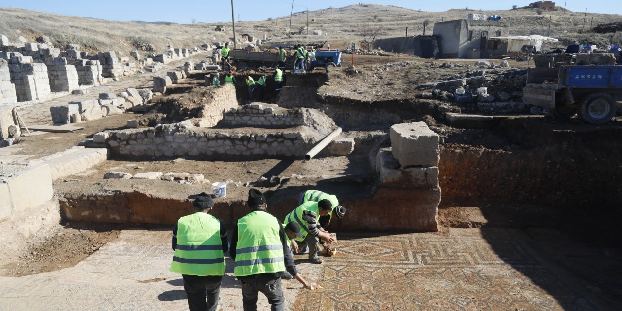 Konya ve Afyon eserleri iade etti, sıra İstanbul’da