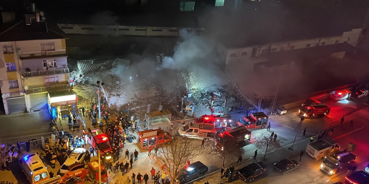 Konya’da bina çöktü! Cumhurbaşkanlığından açıklama