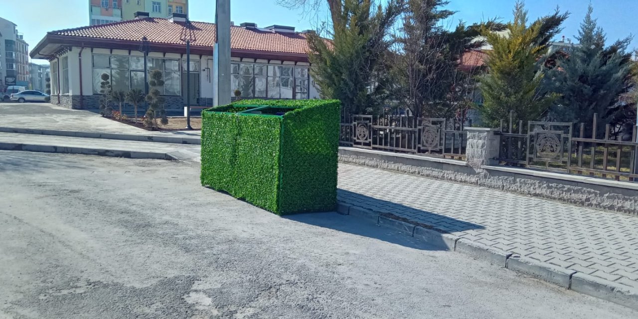 Karapınar ilçesinde çöpler yeşillendi