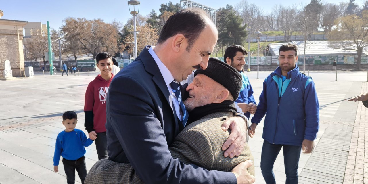 Başkan Altay’ı karşısında görünce dayanamadı
