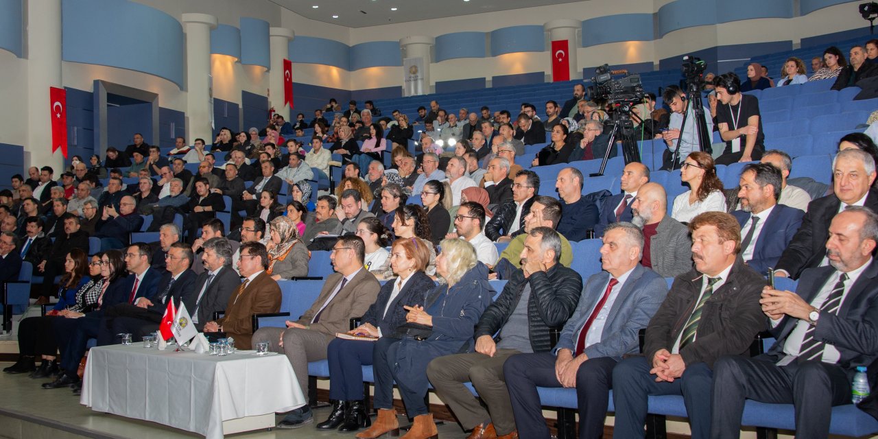 Selçuk Üniversitesi'nde Kişisel Verilerin Korunması Eğitimi düzenlendi