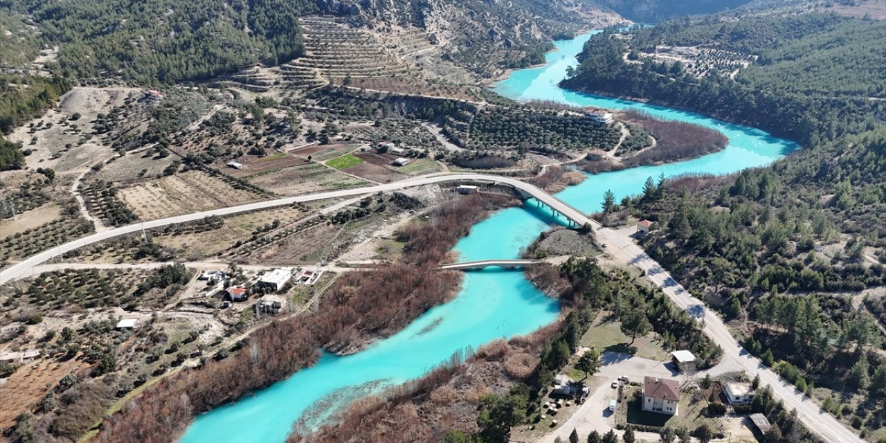 Konya dahil 4 ilden geçiyor, turkuaz rengiyle büyülüyor