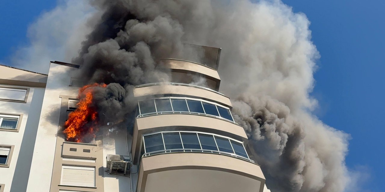 Torununa pişi yapacaktı, evi yaktı