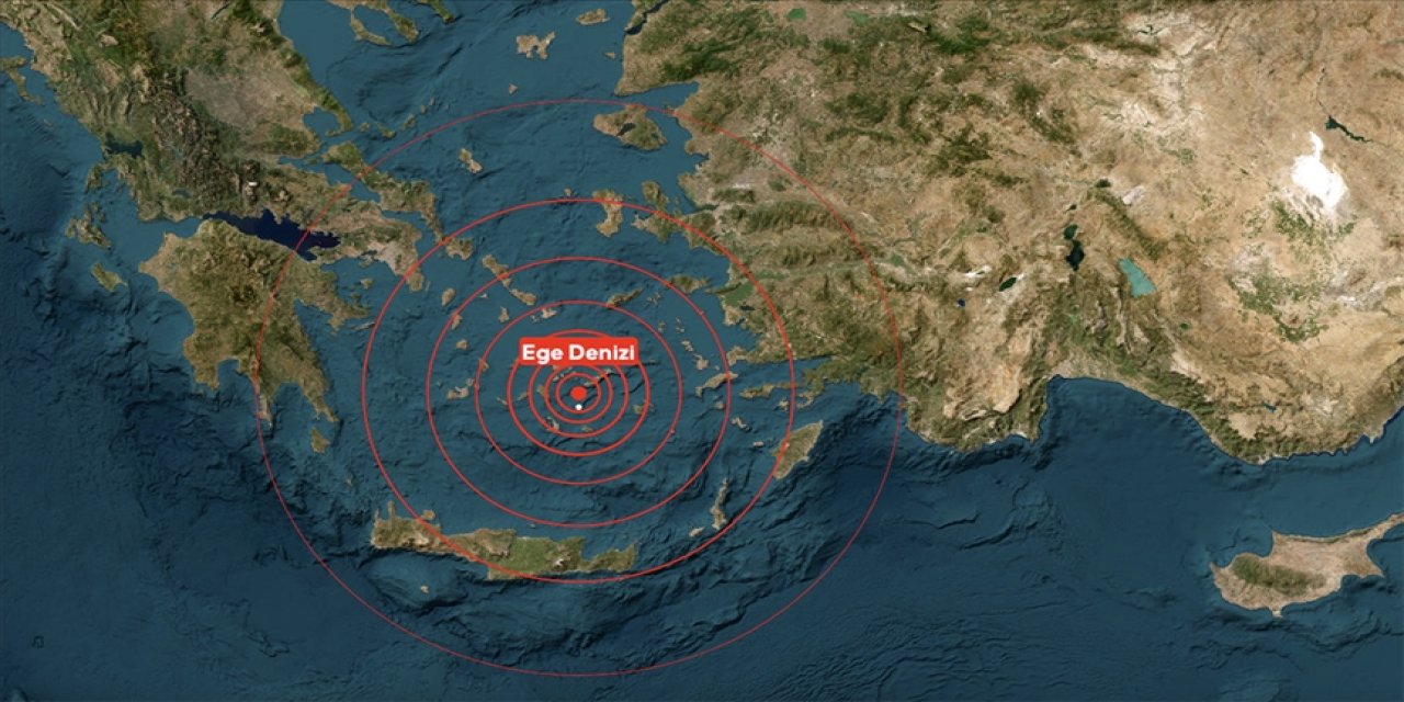 Ege Denizi beşik gibi sallanıyor! 4 deprem daha oldu