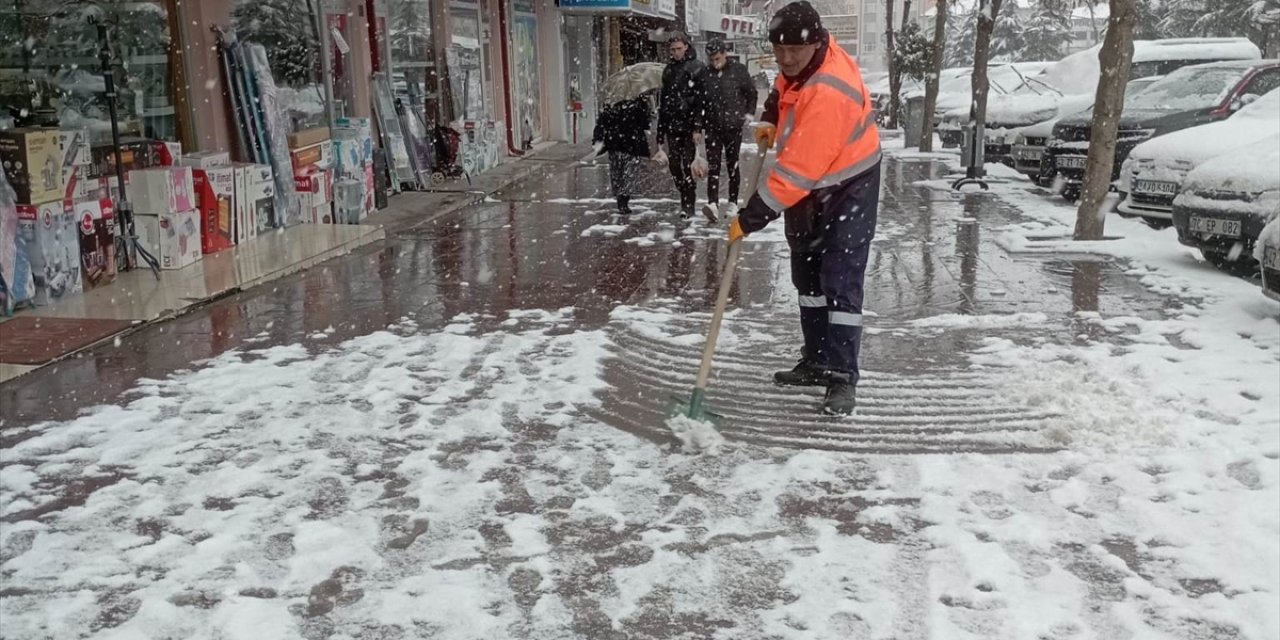 Konya’da karla mücadele çalışmaları