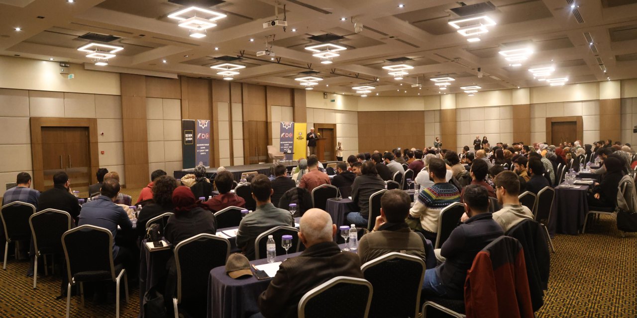 Konya İslam Düşüncesinde Nübüvvet Kampı başladı