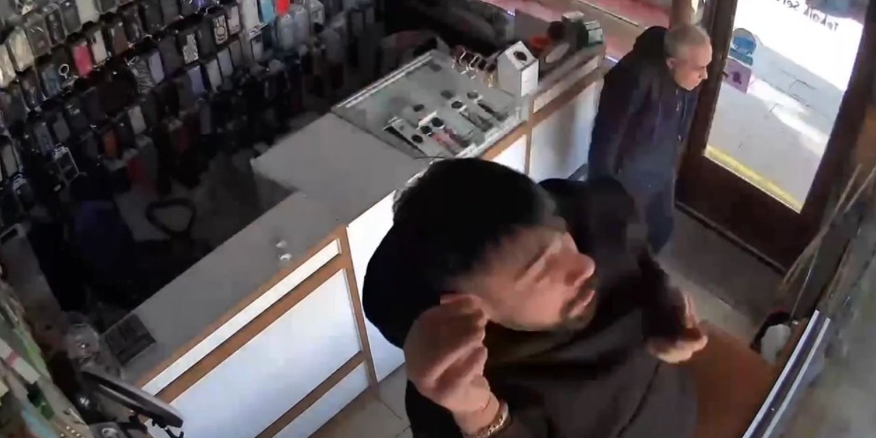 Görüntü Konya’dan! Elektriği kesmeden kabloyu kesince…