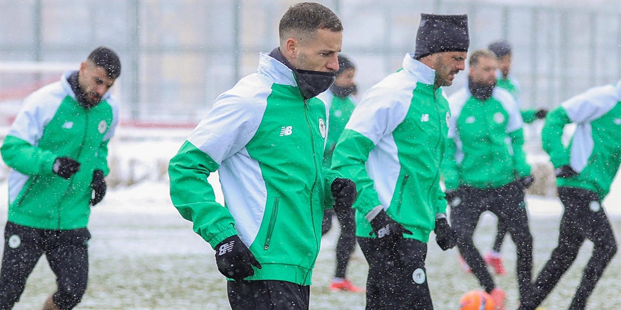 Konyaspor’da sakatlık şoku! 2 oyuncu kadrodan çıkarıldı