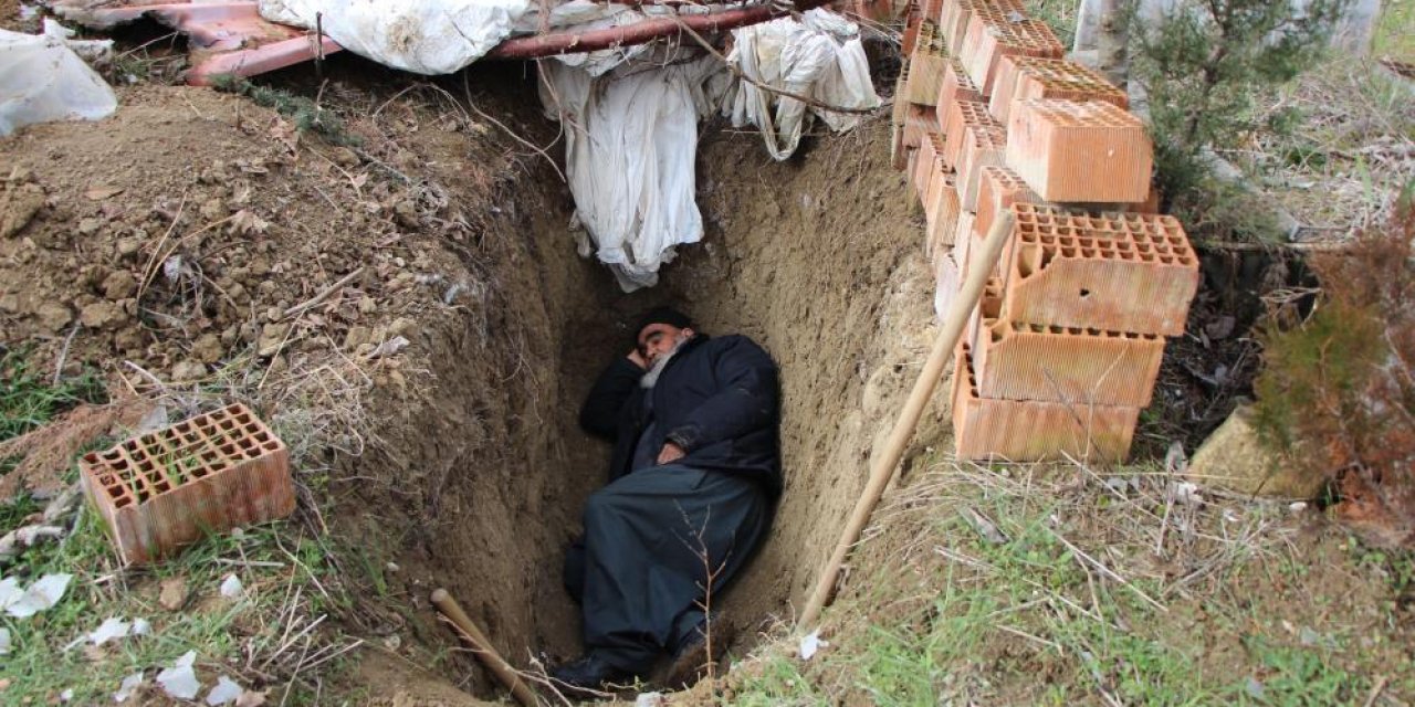 Köyün mezarcısı, ölmeden kendi mezarını kazdı! Sebebi de olay kadar ilginç