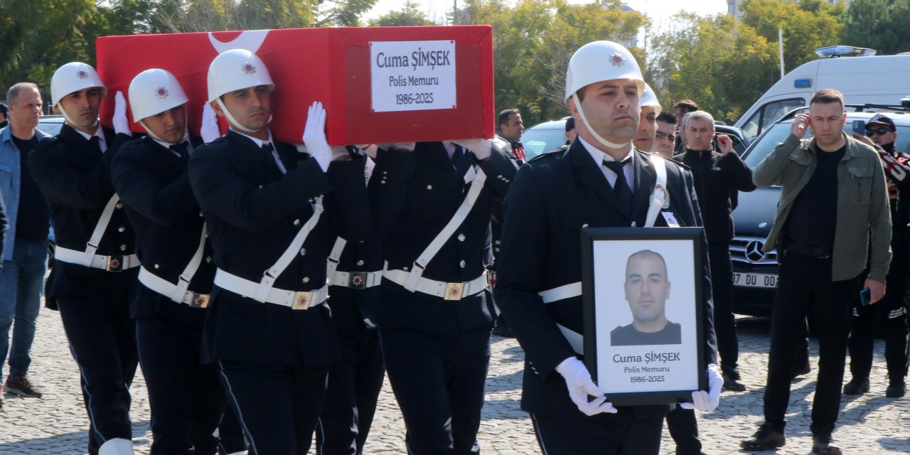 Polis memuru Cuma Şimşek'in cenazesi memleketine uğurlandı