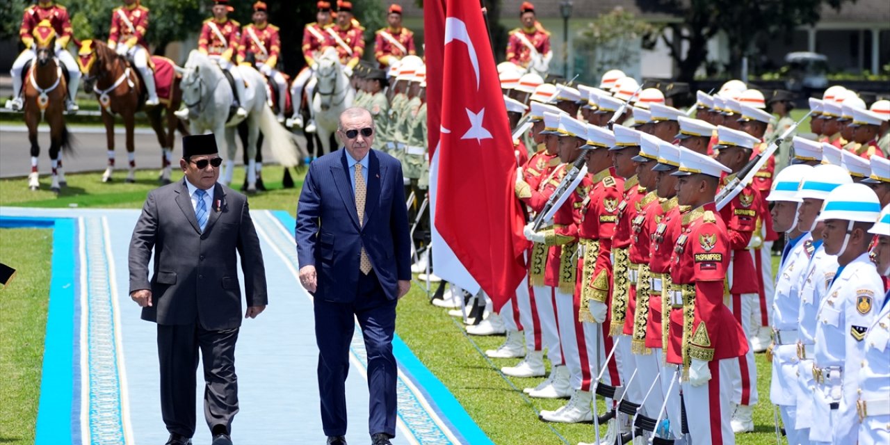 Cumhurbaşkanı Erdoğan Endonezya'da