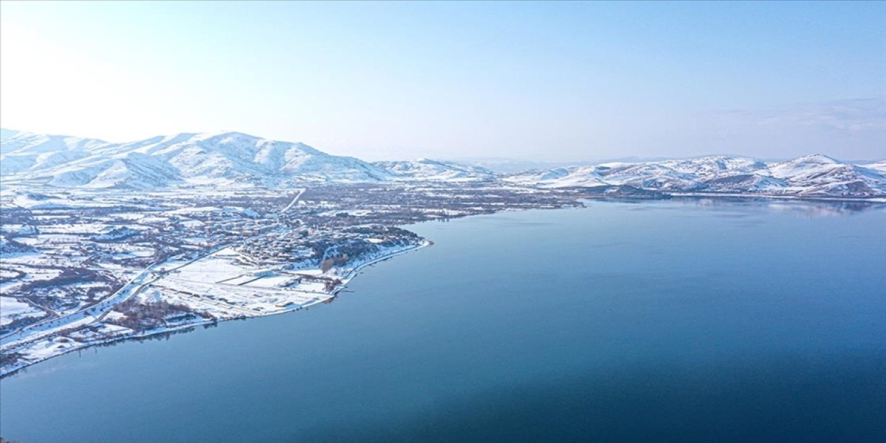 Gölden kartpostallık manzaralar