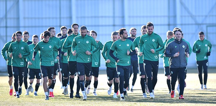 Konyaspor'da Malatya maçı hazırlıkları 3 eksikle başladı